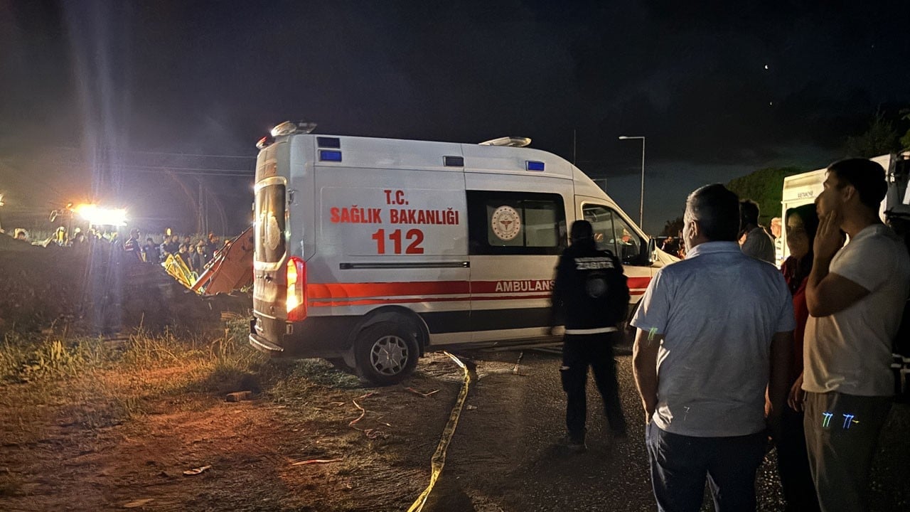 19 yaşındaki işçinin cansız bedeni bulundu! Kanalizasyon çalışmasında toprak altında kaldı