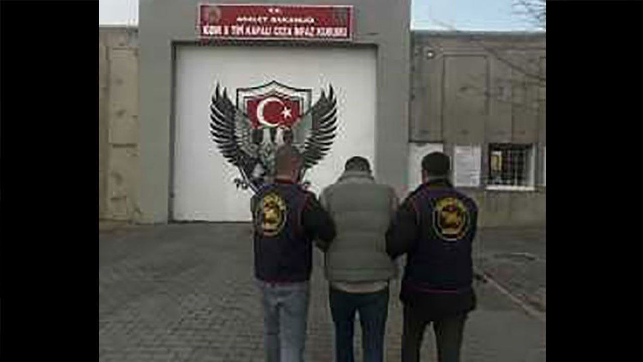 20 yıl cezası vardı... Enselendi!