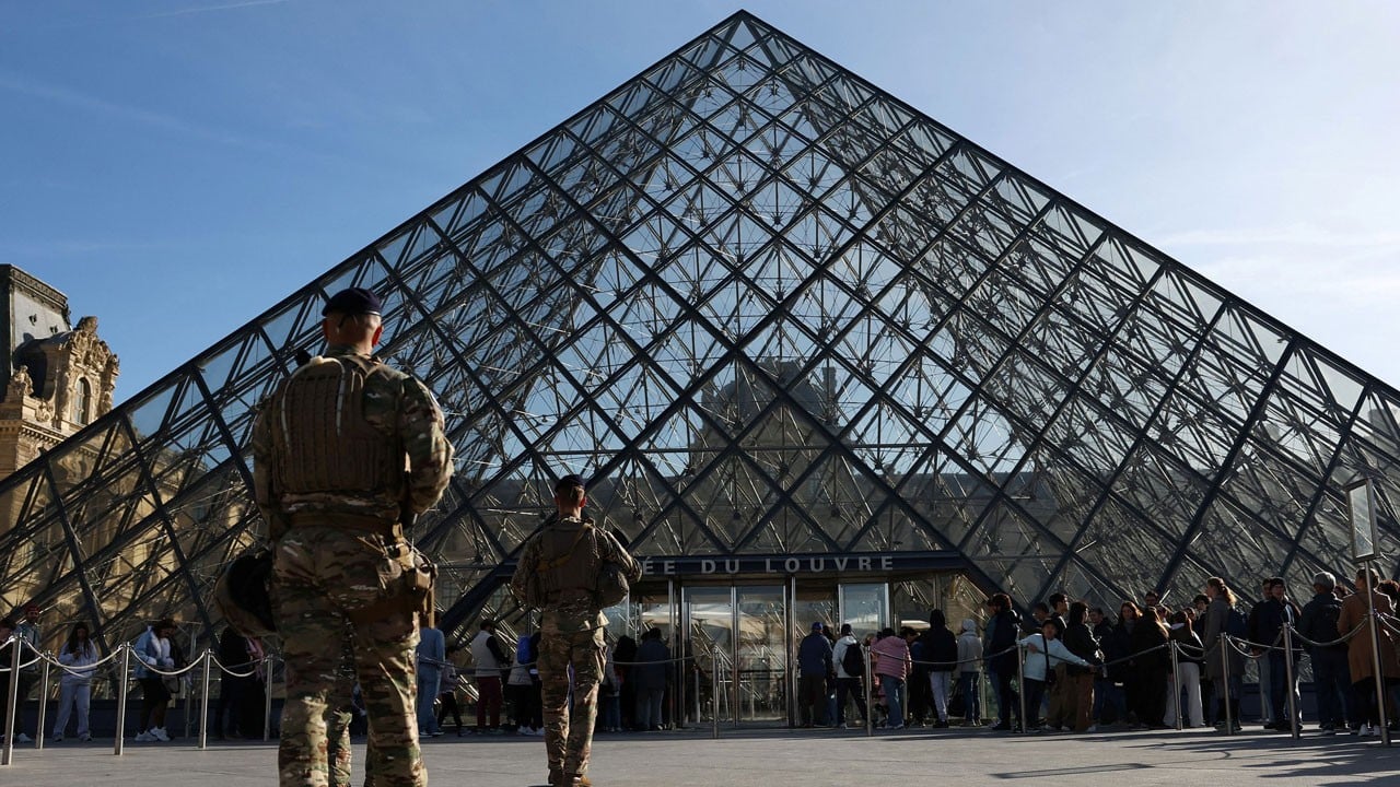 20 yıl sonra gelen itiraf! Louvre Müzesi’nde güvenlik açığı büyüyor