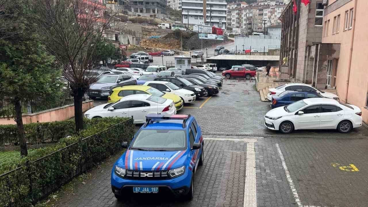 200 bin adet boş makaron yakalandı