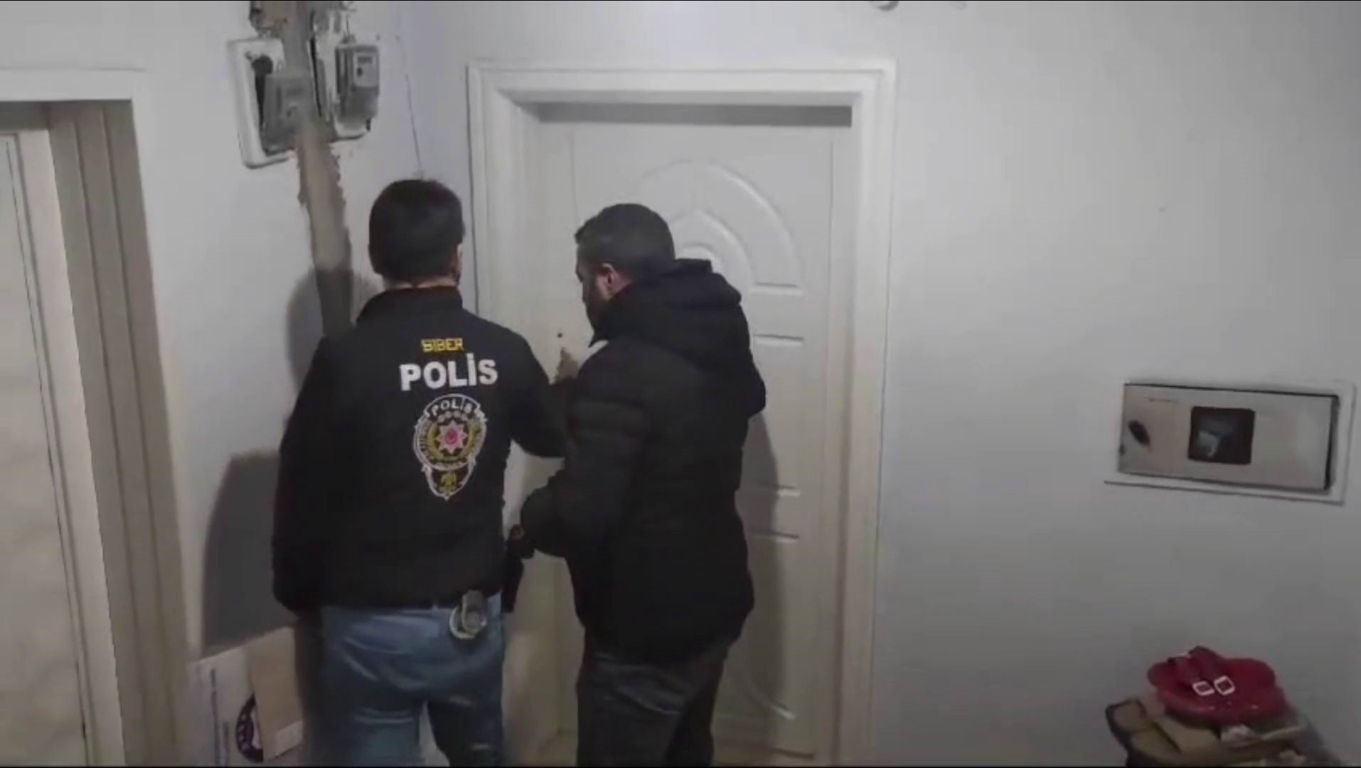 210 milyonluk bungalov vurgunu çöktü! Diyarbakır merkezli 8 ilde dev operasyon: Tatil hayali kuranları çarpan çete yakalandı!