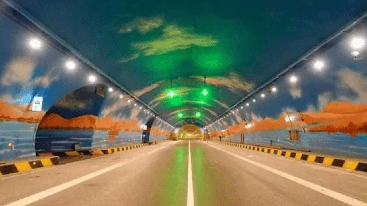 22 kilometrelik dev tünel: Dağları delen proje 3 saati 20 dakikaya indirdi