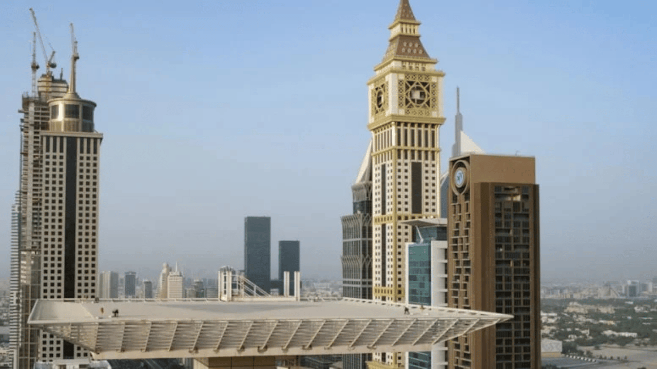 328 metrelik "Big Ben" kulesi satıldı: 120 milyon dolarlık alım, 600 milyon dolarlık satış