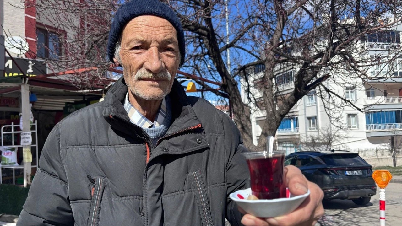 34 yıldır bir yudum su içmeden yaşıyor