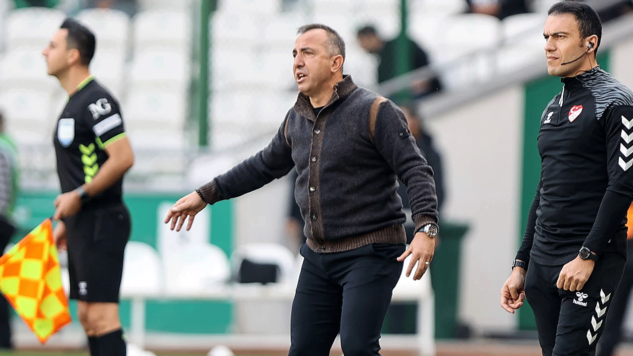 37 maçta 14 galibiyet yeterli olmadı! Konyaspor'da Recep Uçar dönemi bitti