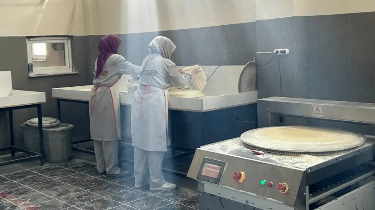 5 yıl önce küçük bir dükkandı… Şimdi tonlarca üretimle rekor kırıyorlar