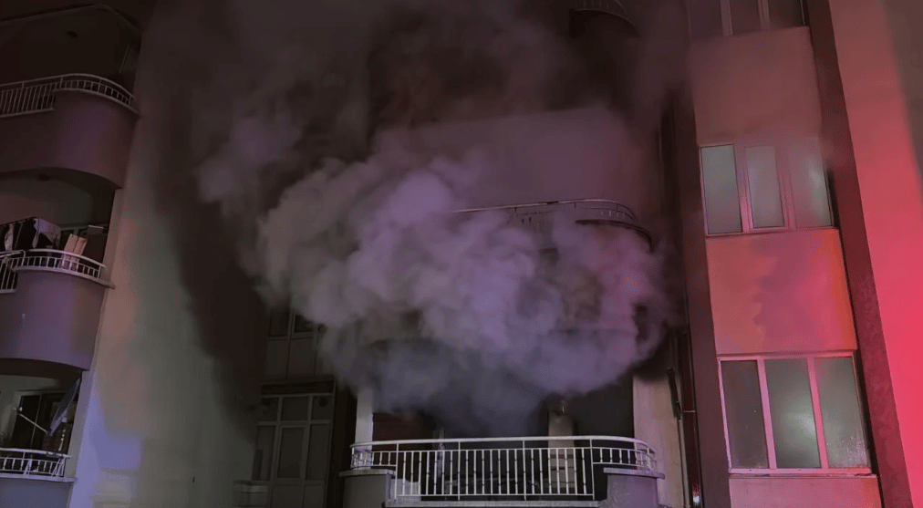8 katlı binadaki yangında 1 kişi öldü
