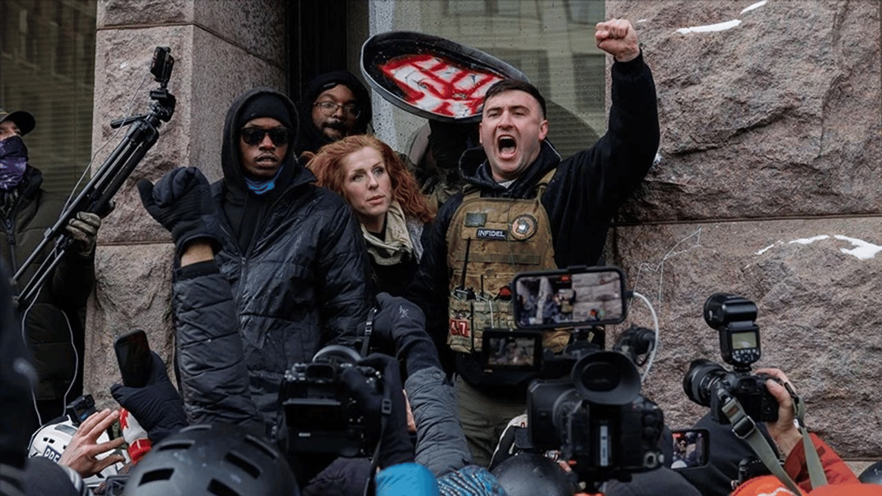 ABD'de İslam düşmanı provokasyonlar yapılıyor!