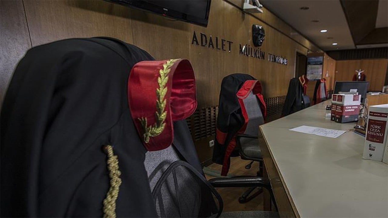 Adana Adliyesi yine şaşırtmadı! 62 kez müebbet alan şahısa 255 bin lira para cezası