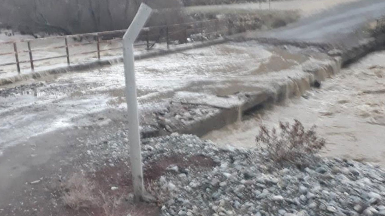 Adıyaman’da köprü taştı