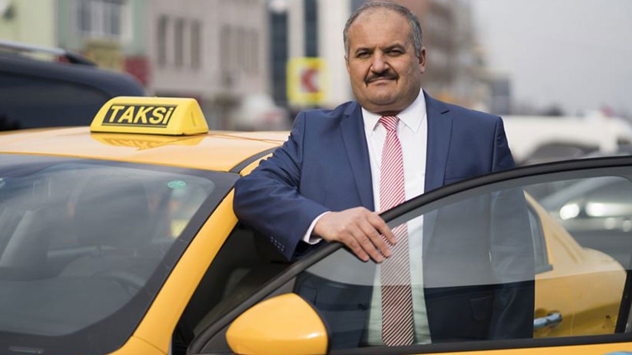 Ağzını her açtığında taksiye zam isteyen Eyüp Aksu kaybetti! Taksicilerin yeni başkanı İsmet Dalcı oldu