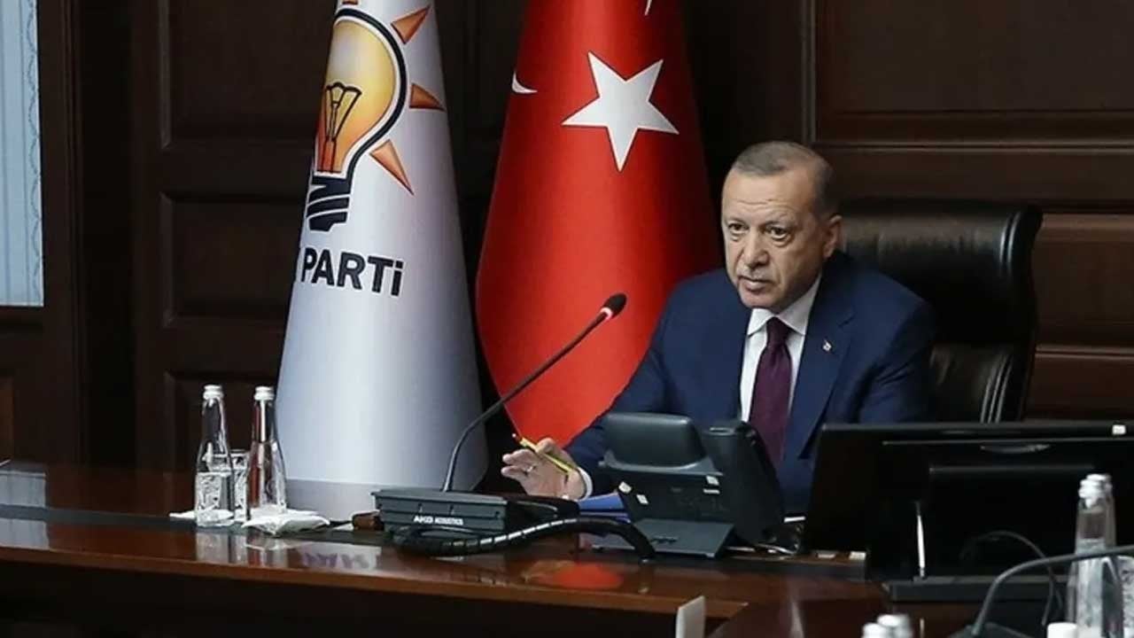 AK Parti MYK, Başkan Erdoğan başkanlığında toplandı