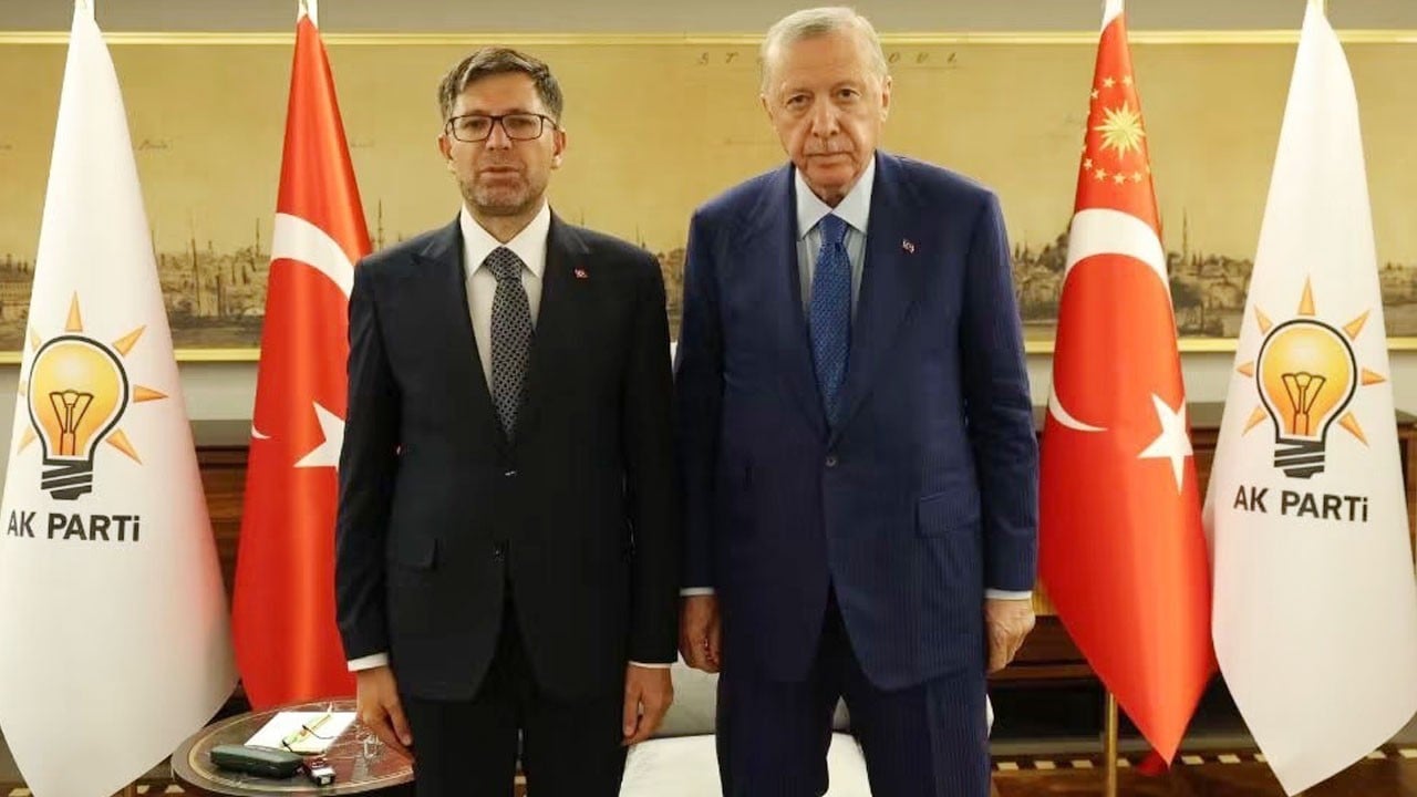 AK Parti Siirt İl Başkanlığına Abdulhakim Gider atandı