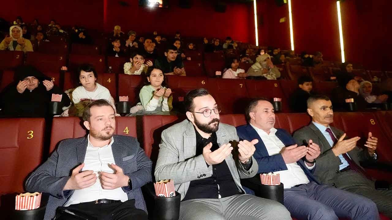 AK Parti'den yetim çocuklarla anlamlı etkinlik