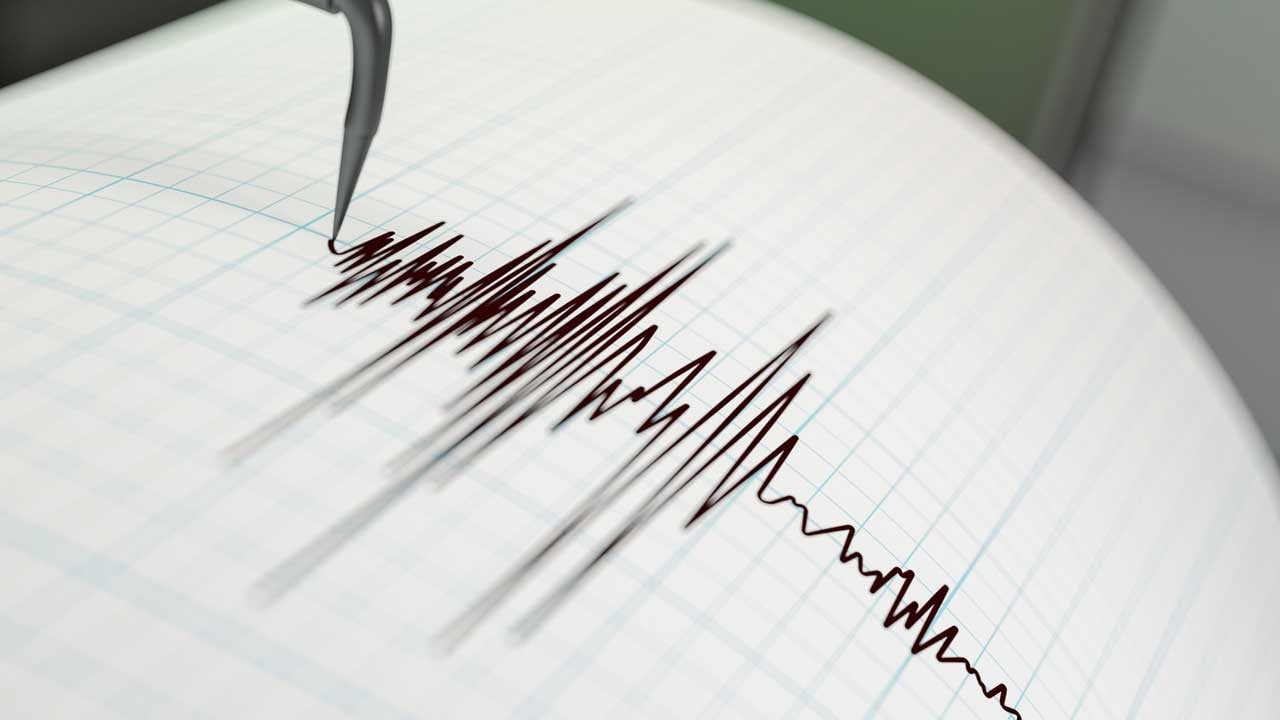 Akdeniz'de 5 büyüklüğünde deprem
