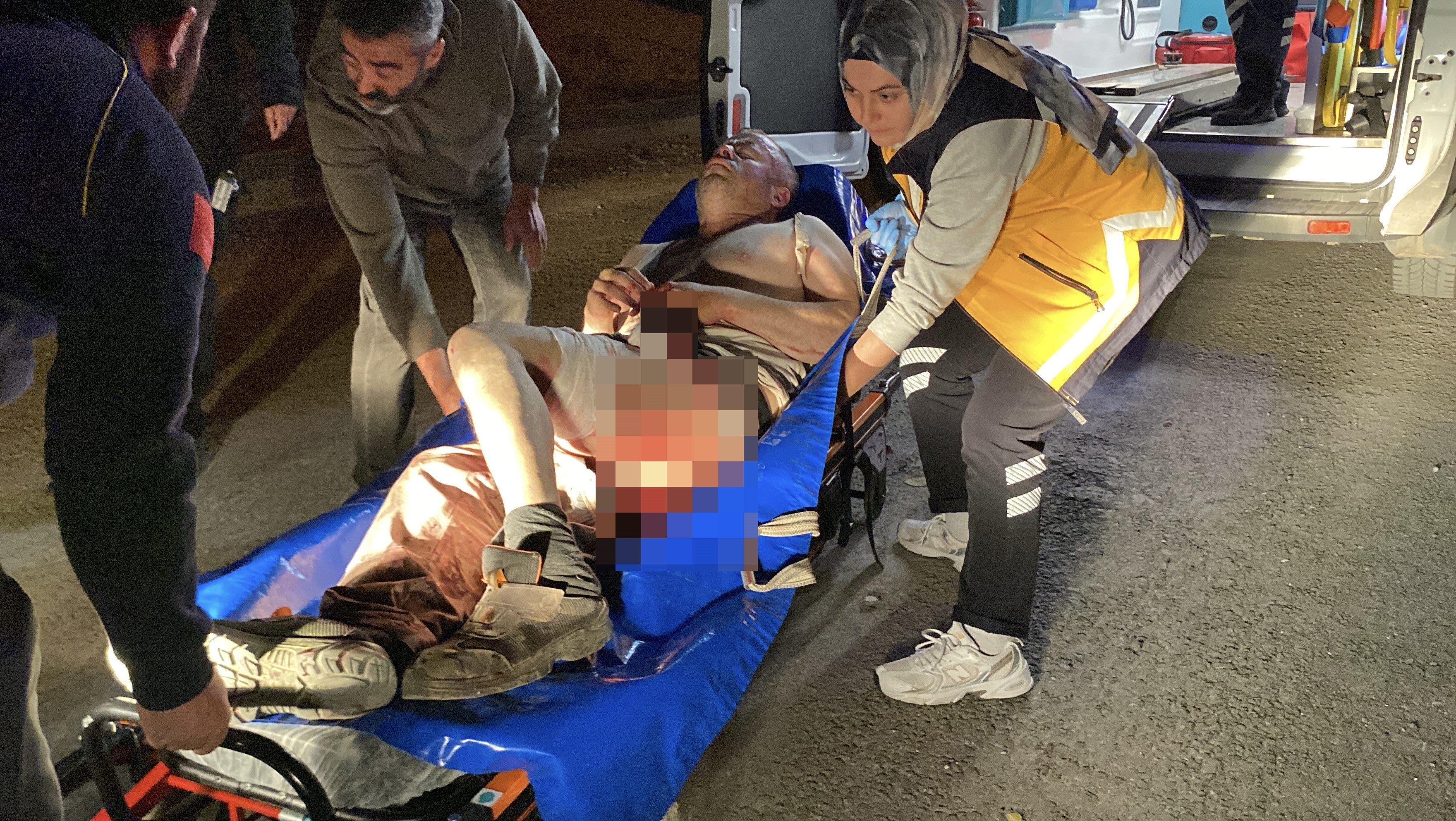 Aksaray’da kan donduran saldırı! Parkta feci olay