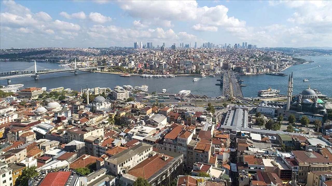 Anadolu yakası yükselişte: İstanbul, 211 bin konut satışıyla zirvede