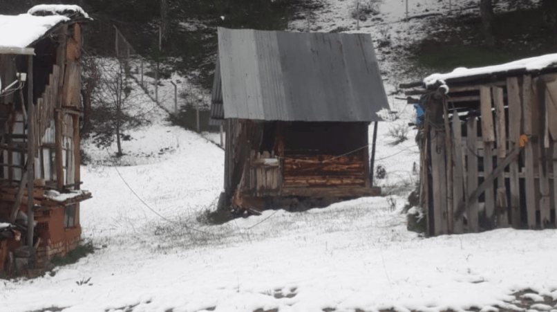 Ankara’da kış geri geldi: Kar kalınlığı 10 santimetreyi buldu