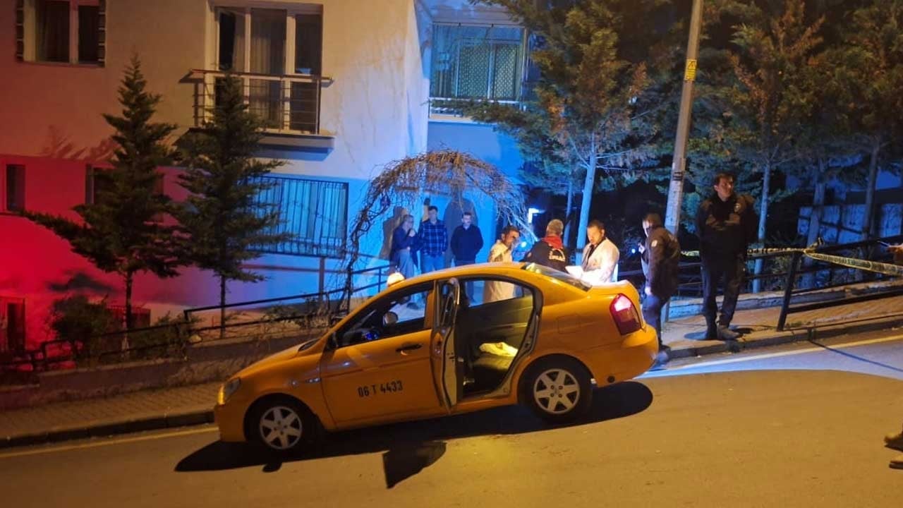 Ankara’da takside dehşet! Arkadaşını tabancayla vurdu