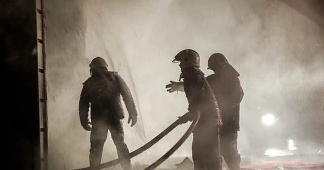 Ankara’daki mobilya deposu yangını kontrol altına alındı