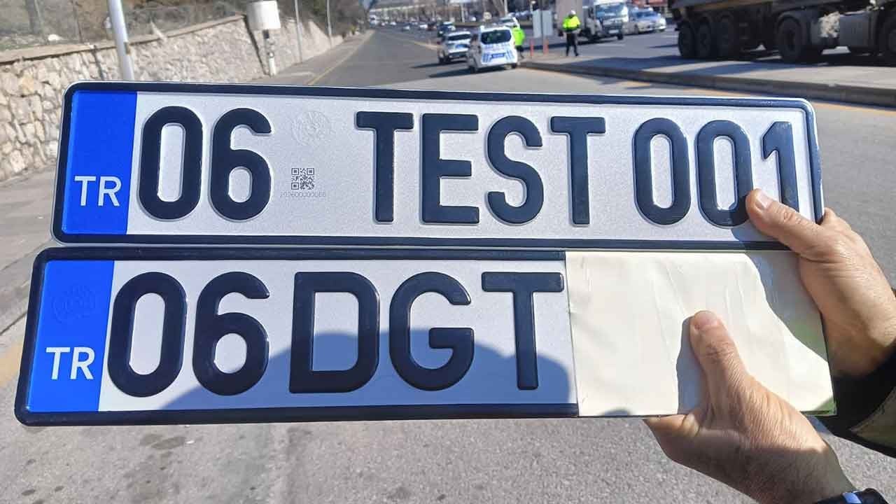 Arabanızdaki bu detay başınızı yakabilir! Emniyet'ten milyonlarca araç sahibine son dakika uyarısı!