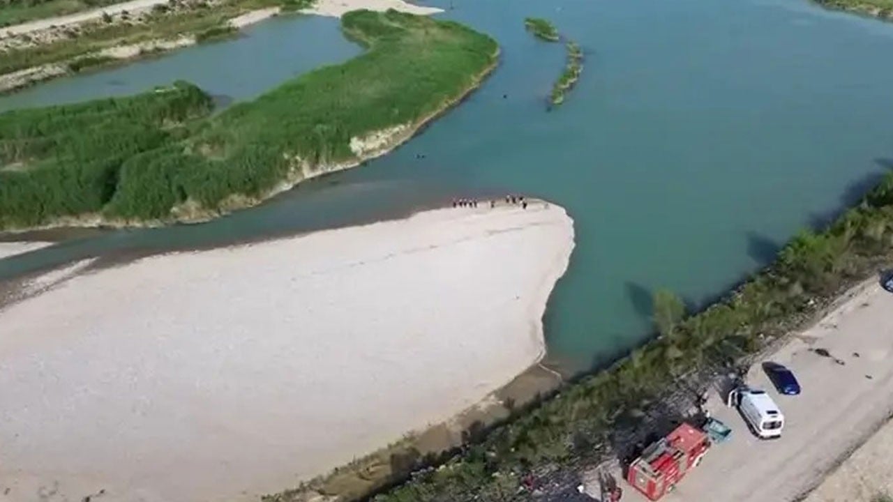 Arkadaşlarının gözleri önünde akıntıya kapıldı! Aksu Çayı’nda acı son