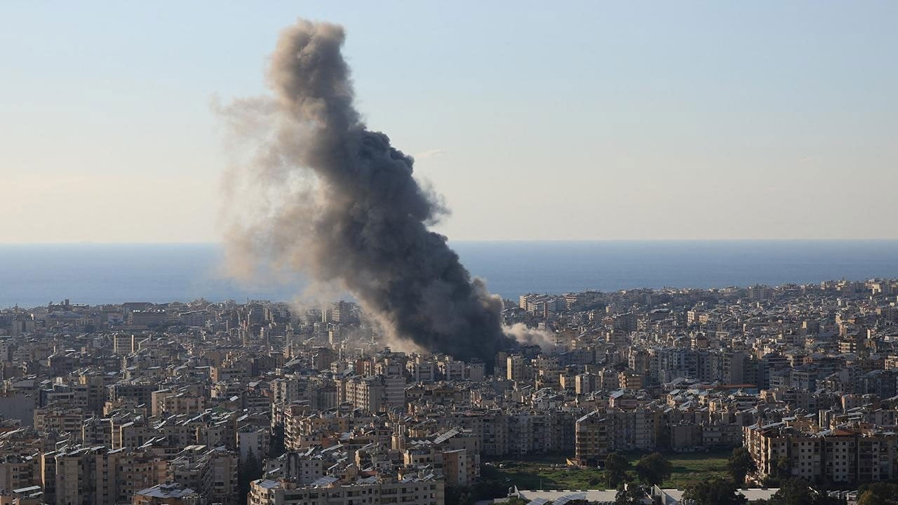 Ateşkes yine havada kaldı... İsrail 4 kişiyi katletti!