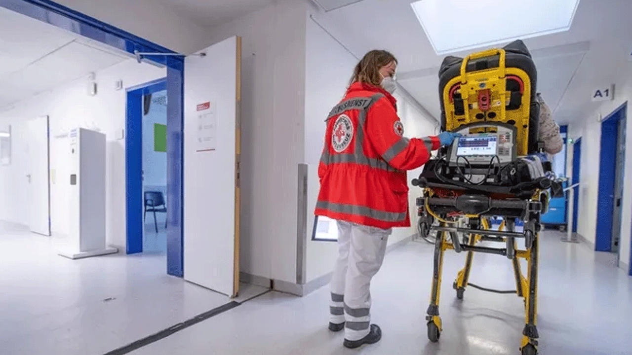 Avrupa’nın devinde sistem çöktü! Almanya’da hastaneler bir bir kapanıyor: Sağlıkta iflas dalgası kapıda!