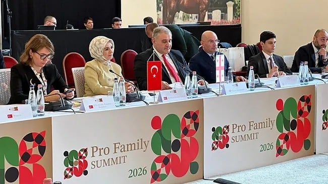 Bakan Göktaş'tan küresel aile vurgusu! "İstikrar ve kalkınmanın temel unsuru ailedir!"