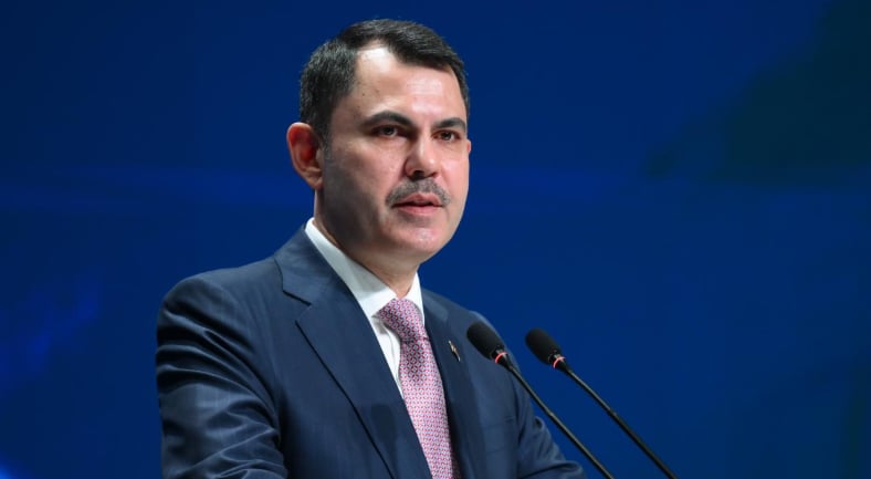 Bakan Kurum, Pekin’de Çinli mevkidaşıyla görüştü