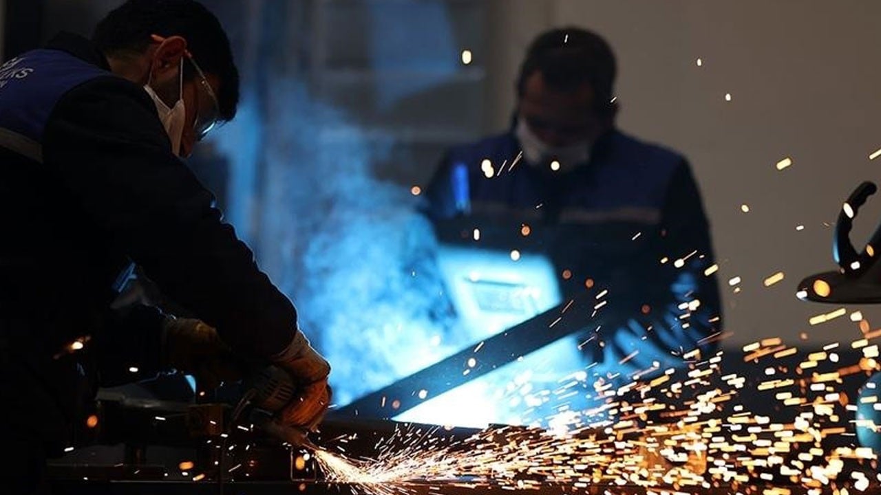 Bankalar imalata yöneldi! 5 trilyon lirayı aşan krediyle rekor kırıldı