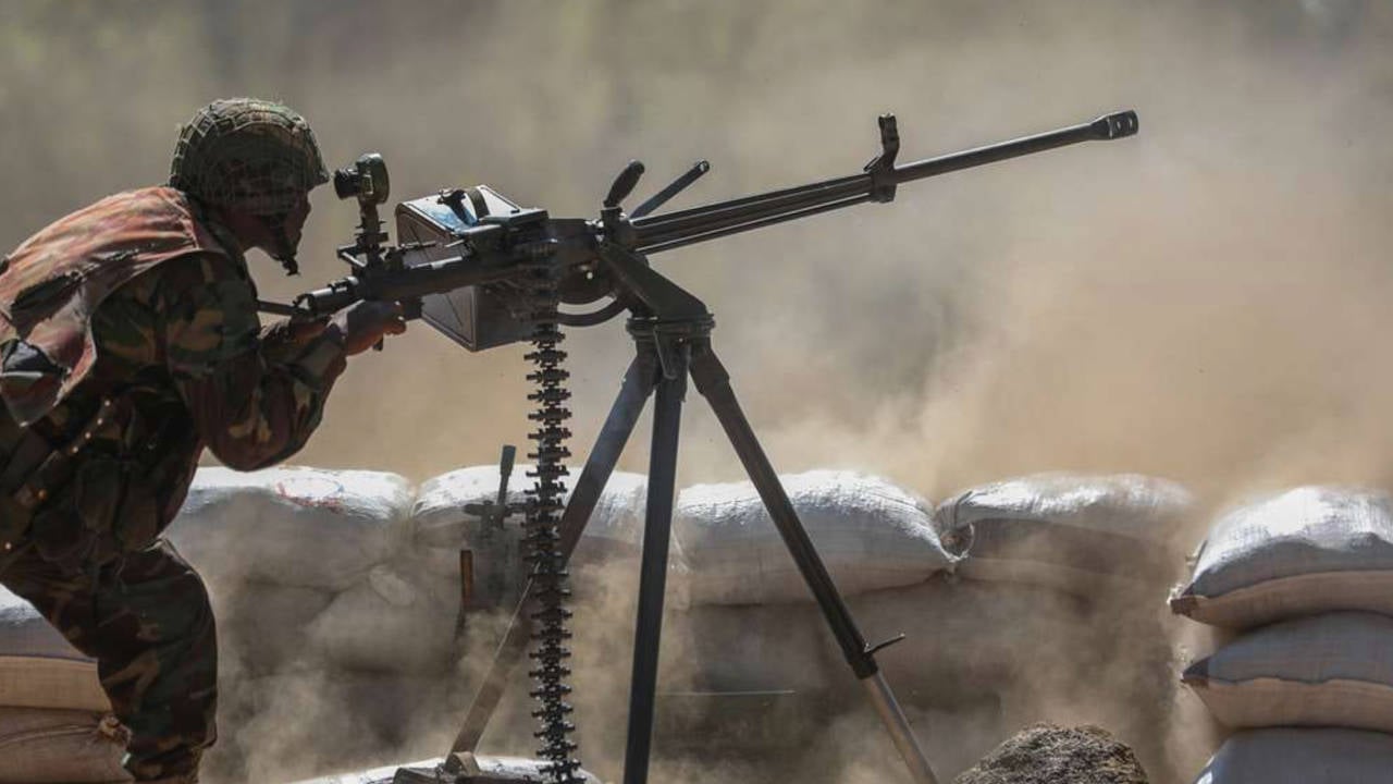 Barış anlaşması çöktü, isyancılar stratejik kasabaya girdi!