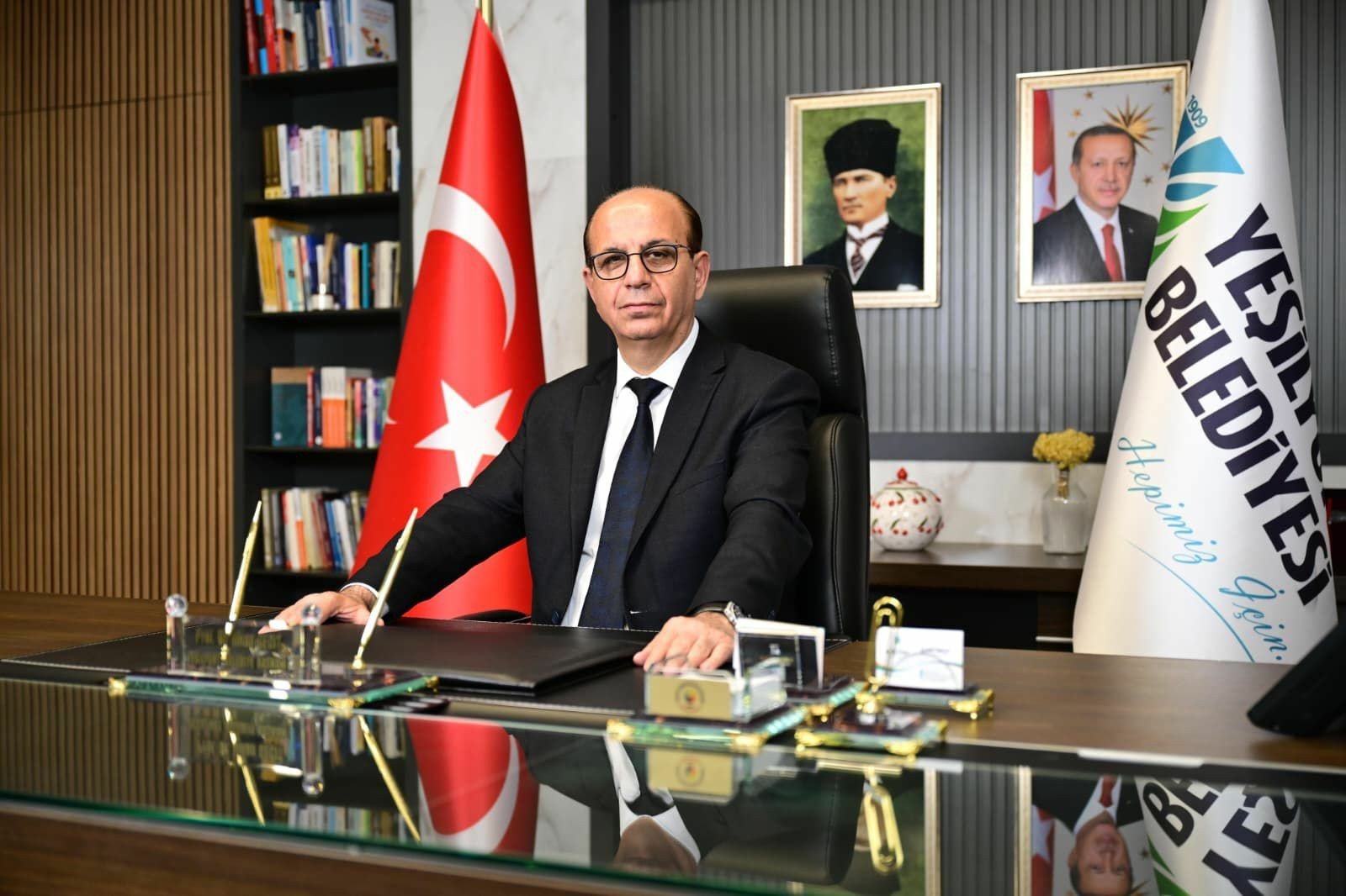 Başkan Geçit: Özal ve Fendoğlu'nun mirası yolumuzu aydınlatıyor