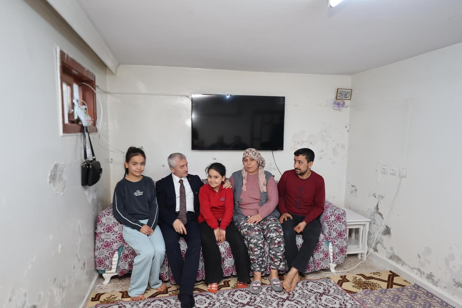 Başkan Tahmazoğlu evlere misafir oluyor