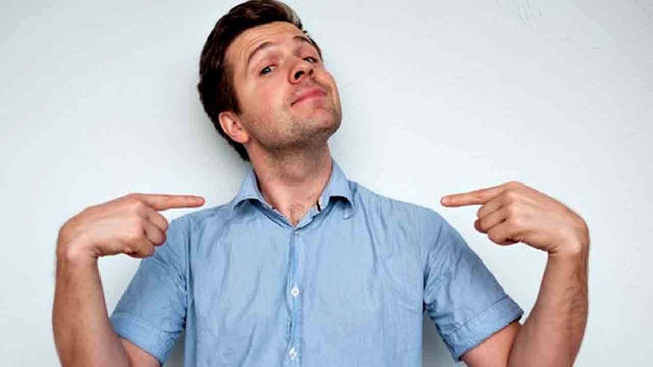 Beden dili ele veriyor: Narsistliğin görünmeyen işaretleri