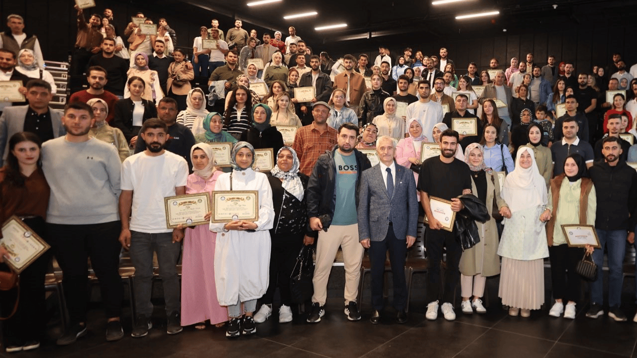 Belediye başkanı açıkladı: Hafta içi evlenene düğün salonları 10 bin lira