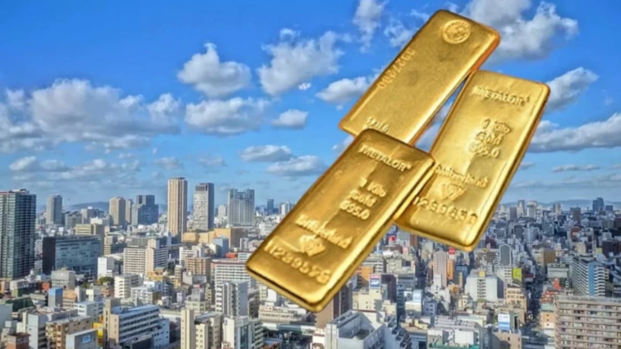 Belediyeye 21 kilo altın bağışladı