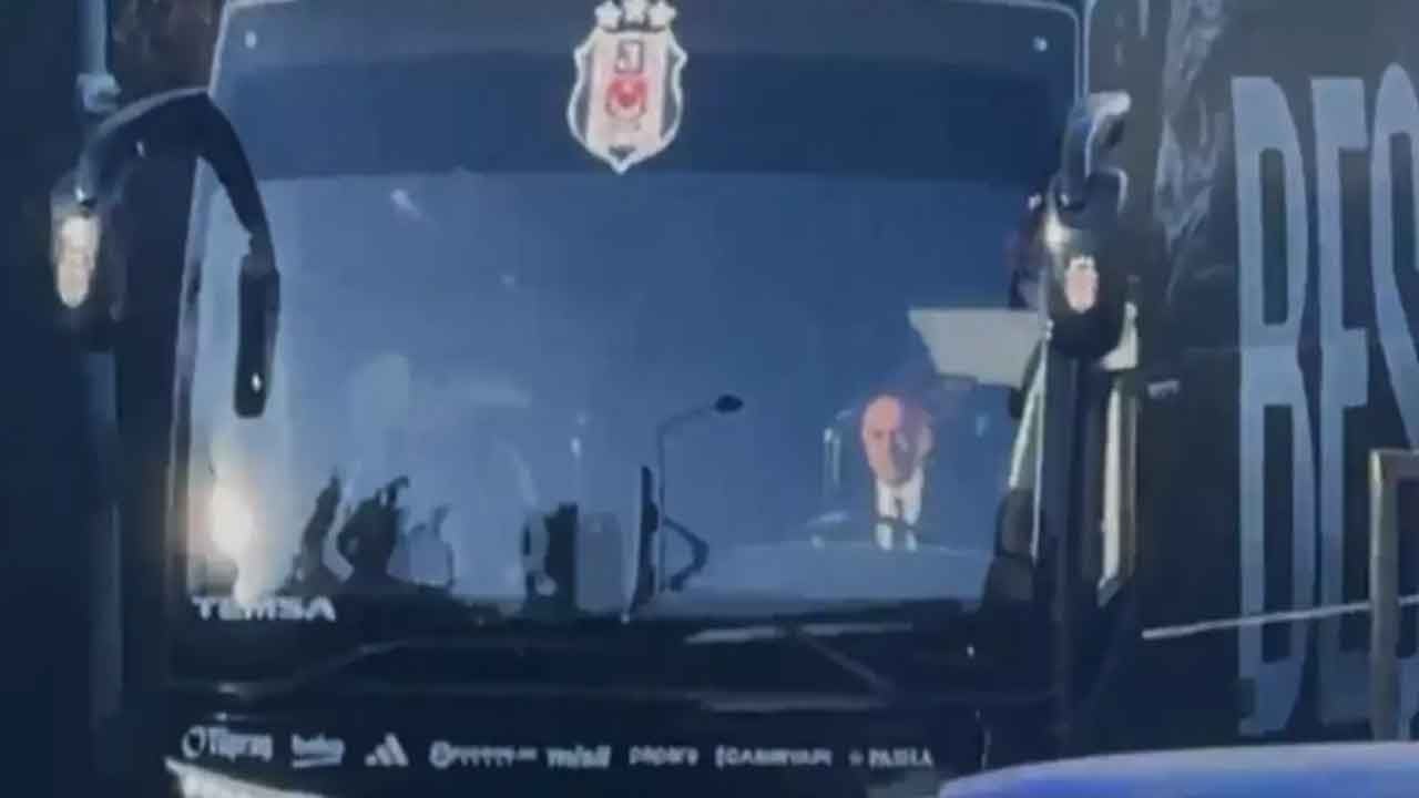 Beşiktaş, Galatasaray maçı için tesislerden ayrıldı