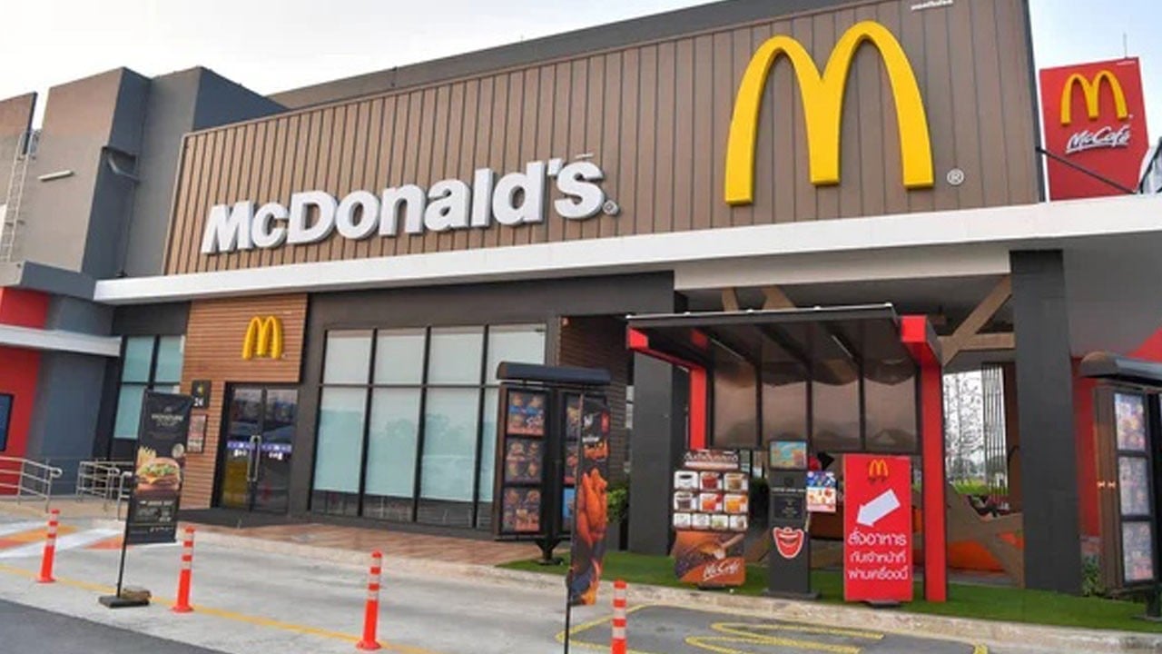 Bir zamanlar ünlü kulüpleri çalıştırıyordu! İş bulamayan teknik direktör McDonald's'ta işe başladı!