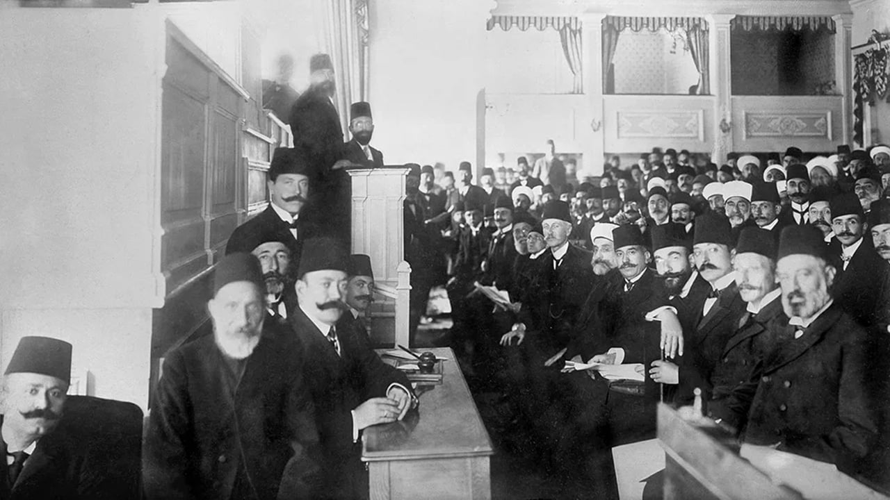 'Birinci meclisin İslami ruhuna yeniden dönmek'