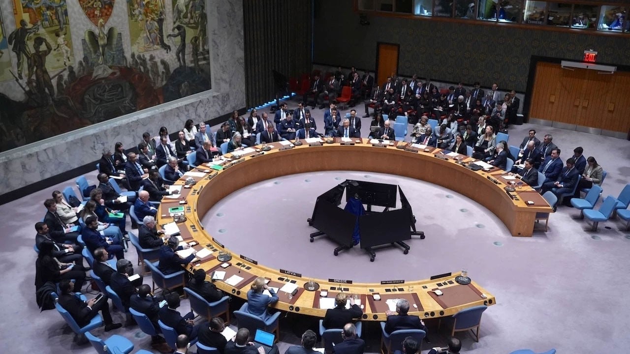 BMGK 'acil' koduyla toplandı