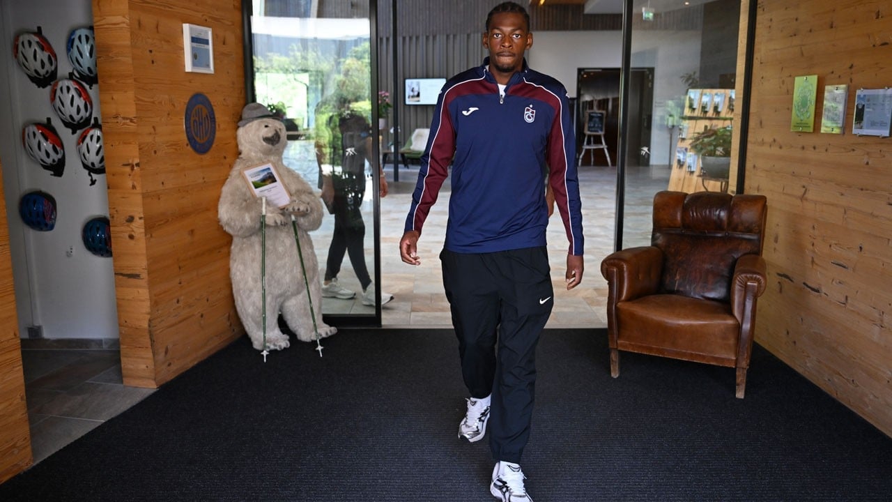 Bonservisi 3 milyon Euro! Trabzonspor, Rene Mitongo Muteba transferini resmen duyurdu
