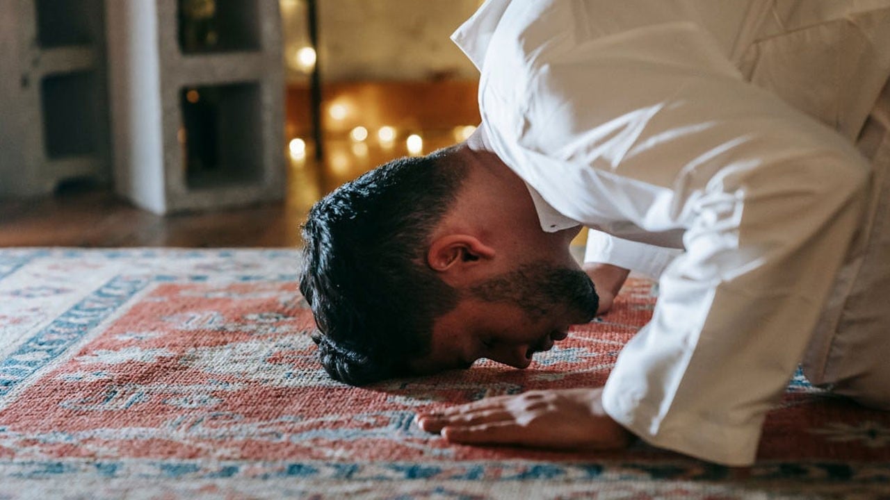 Bu gece hangi namaz kılınır? Kadir Gecesi namazı nasıl kılınır?