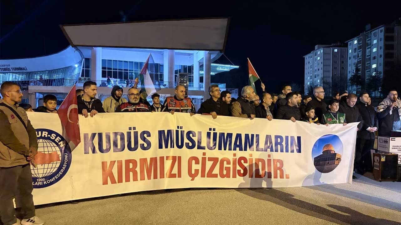 Burdur'da Gazze'ye destek için araç konvoyu oluşturuldu