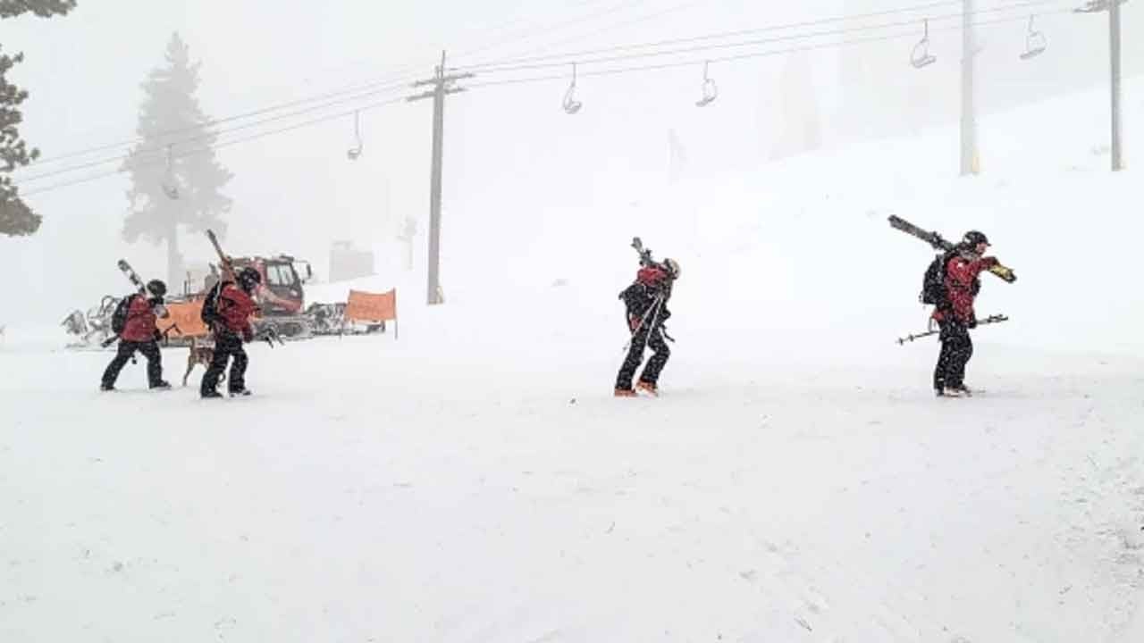California'da beyaz ölüm! Çığ faciasında bilanço ağırlaşıyor!