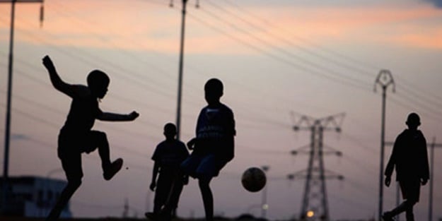 Çocuklarınızı terbiye etmede önce Evlatlarınızdan başlamayın