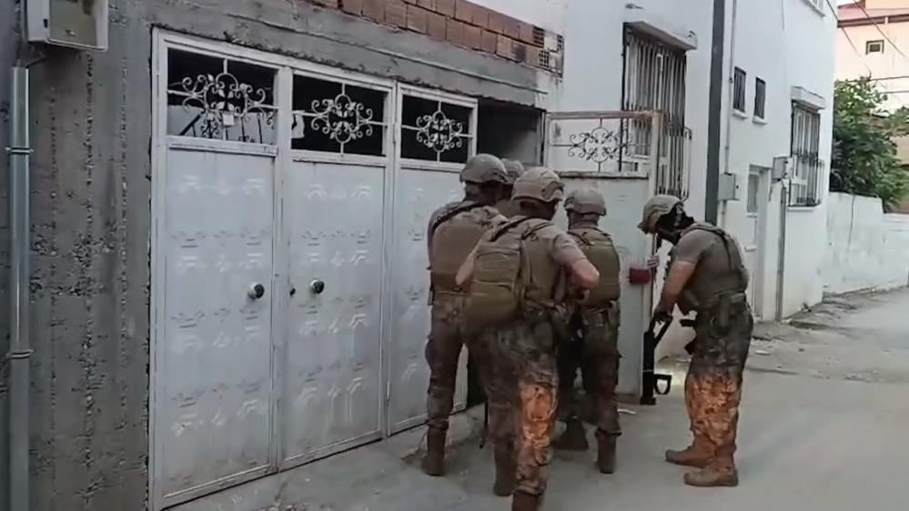 DEAŞ eş zamanlı operasyon: 4 şahıs tutuklandı