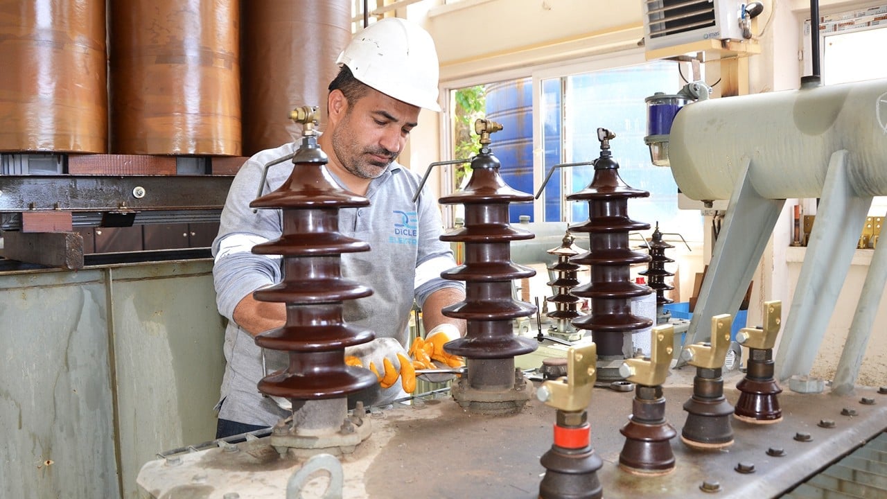 Dicle Elektrik 5 yılda 3 bin 441 trafoyu yeniledi! 642 milyon TL’lik tasarruf sağlandı!