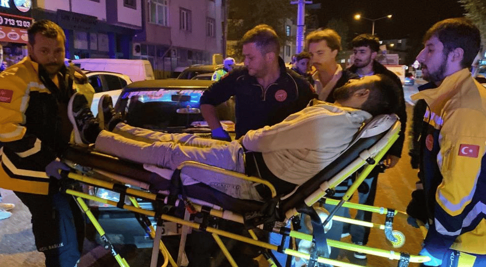 Direksiyon başında fenalaşınca refüje girdi