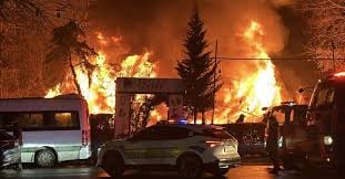 Diyarbakır'da Kafede Yangın: Müşteriler Hızla Tahliye Edildi